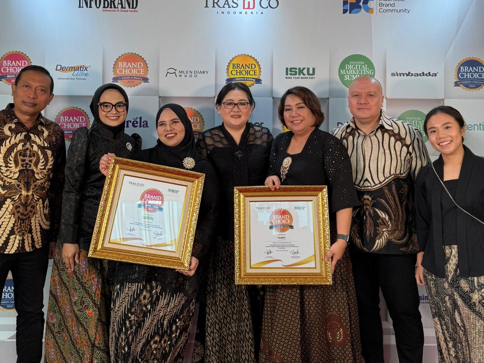 Menarini Indonesia meraih Brand Choice Awards 2025 untuk dua produk komersial
