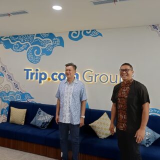 Begini pesan SBY terhadap seniman lukis di Art: 1 New Museum